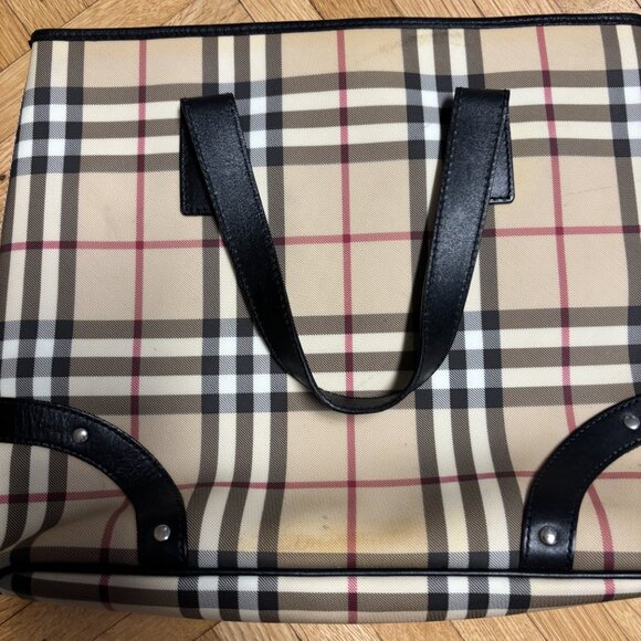 Burberry Tote - Picture 2 of 4